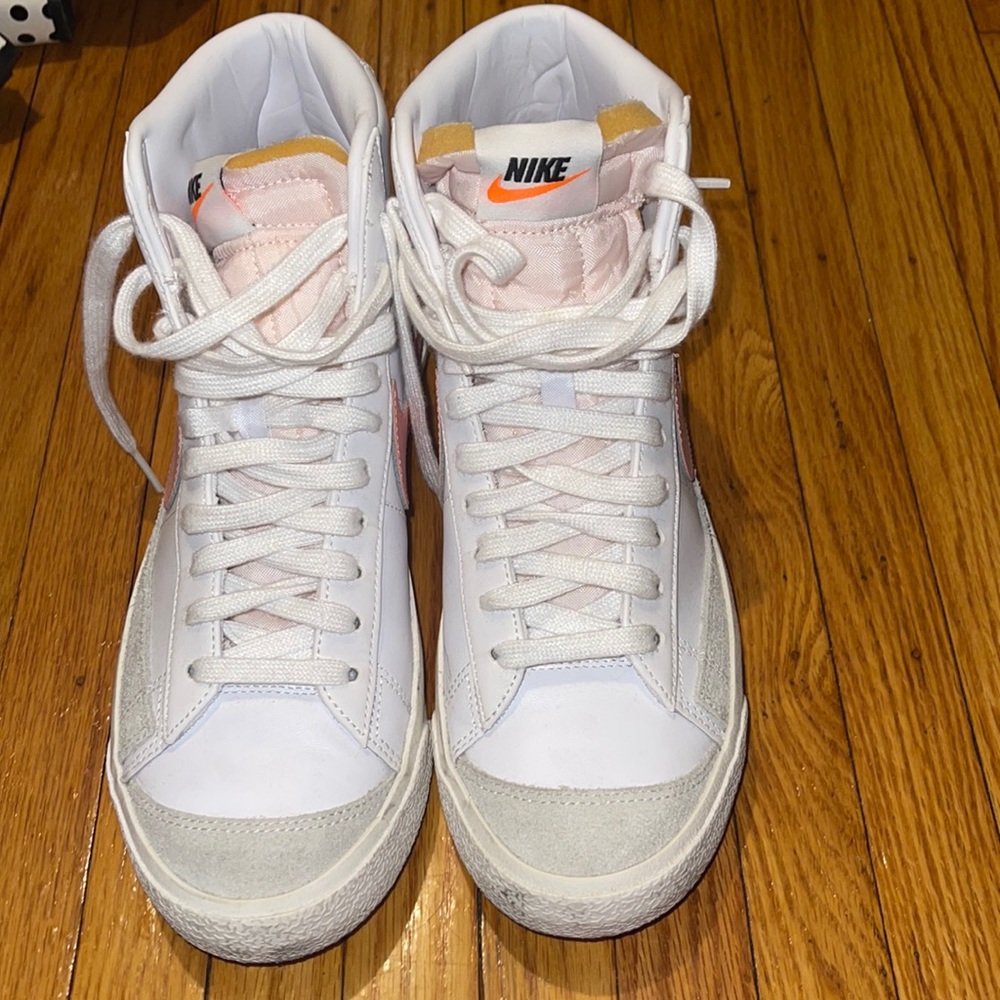 Nike blazer sneaker